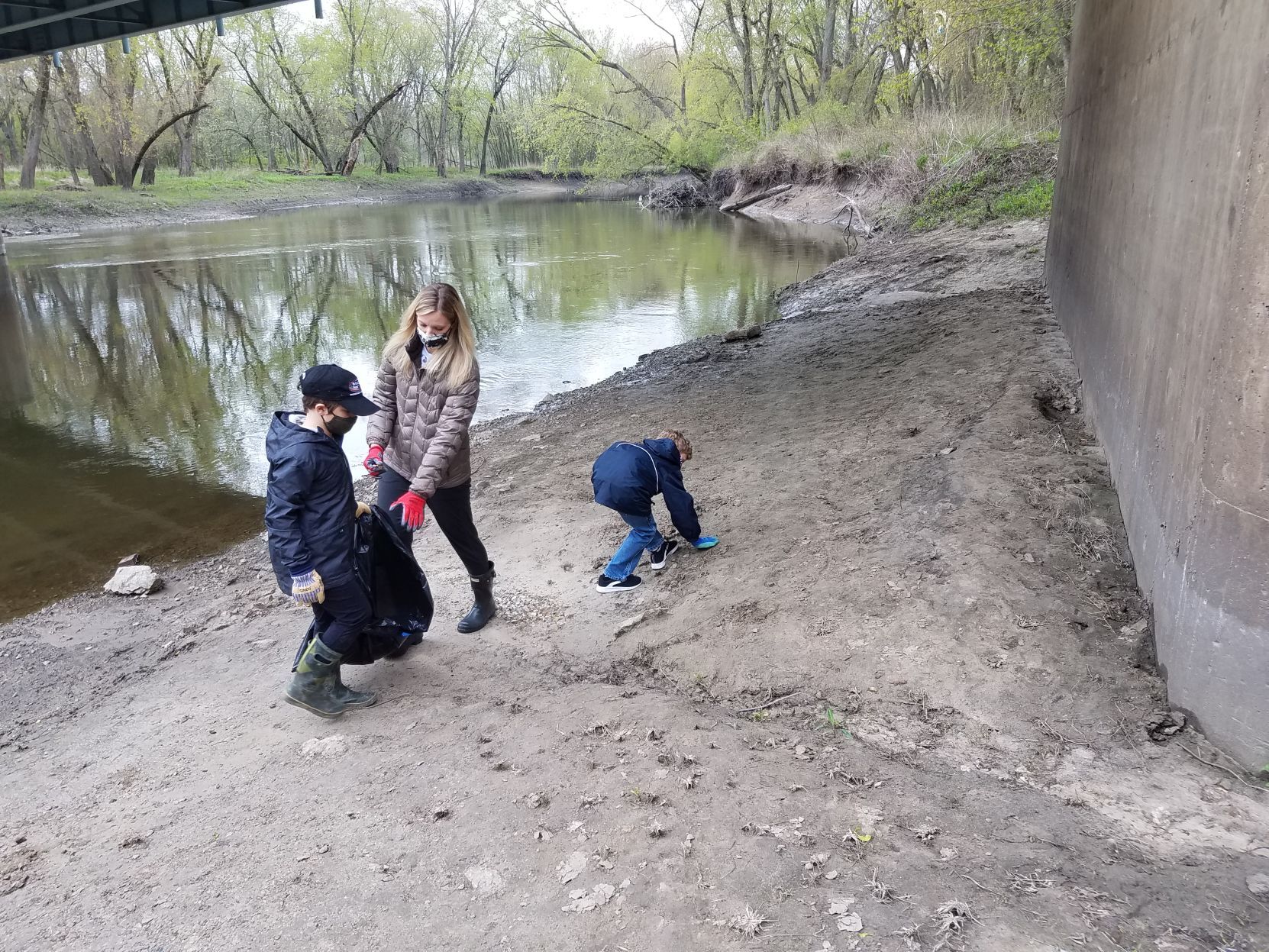 Keep the Sangamon beautiful